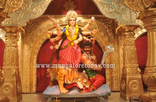 Mangalore Dasara 2013 begins